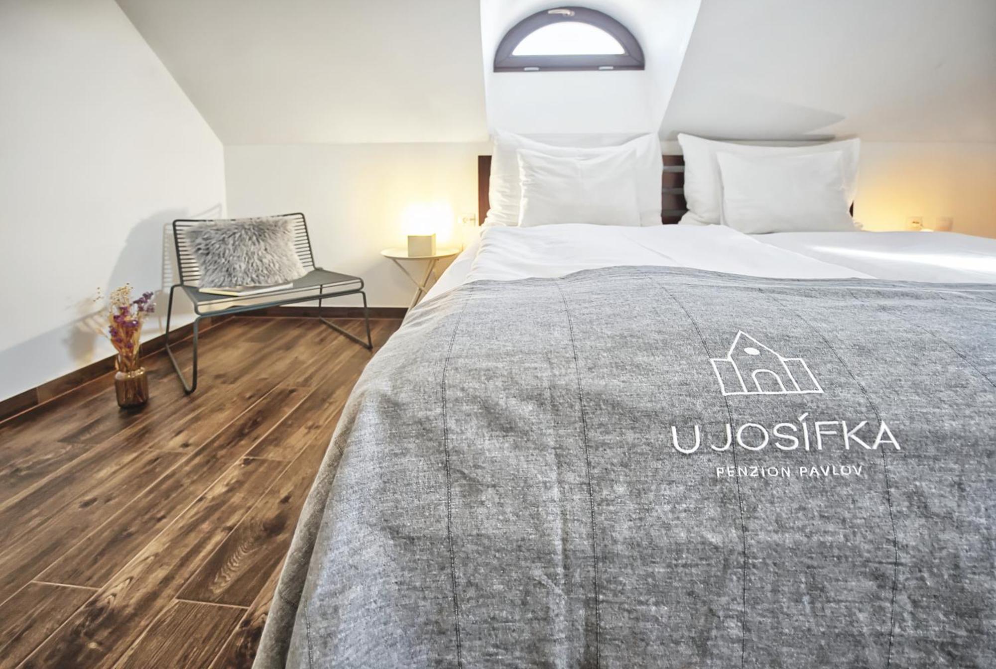 U Josifka Hotel Pavlov Eksteriør billede
