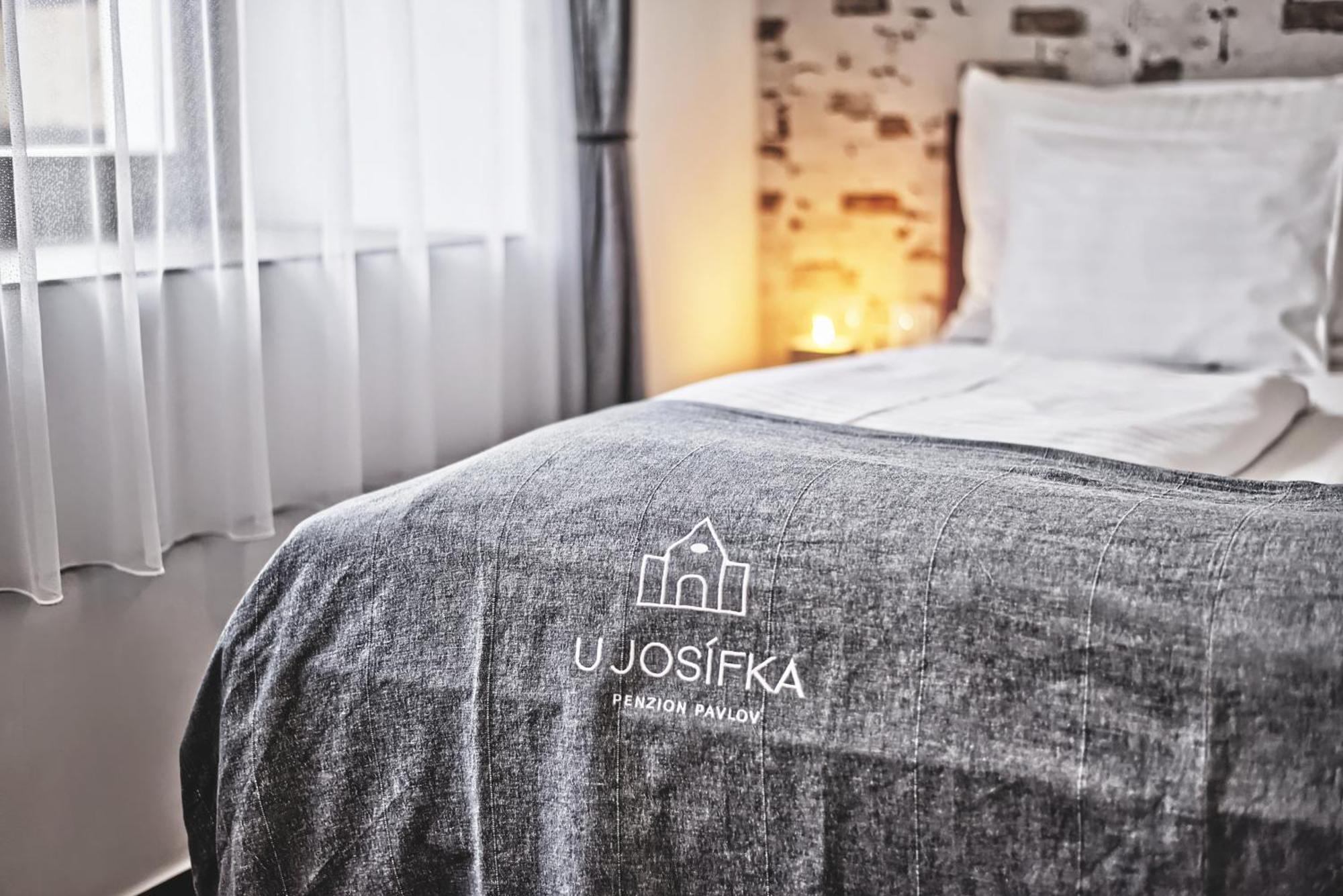 U Josifka Hotel Pavlov Eksteriør billede