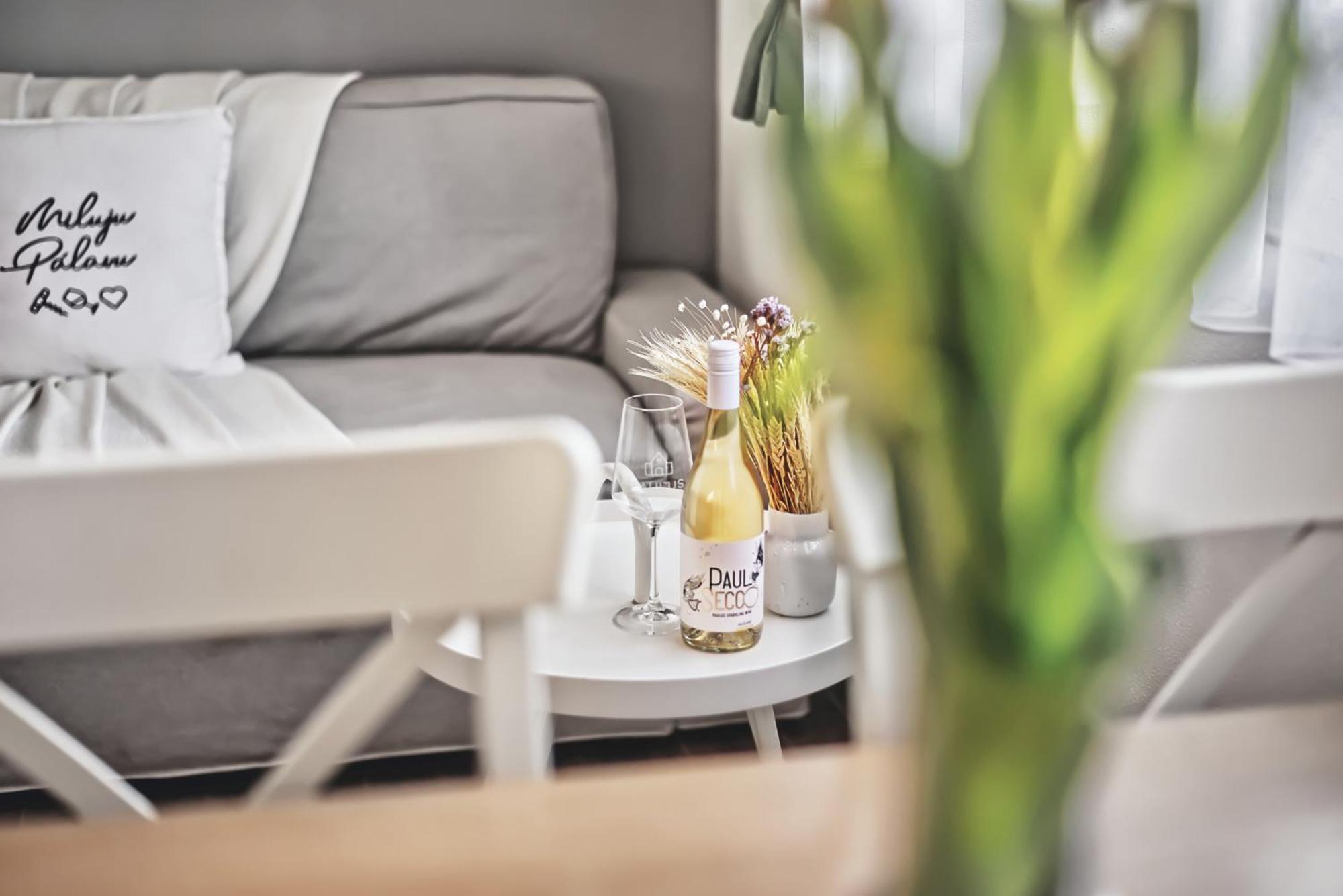 U Josifka Hotel Pavlov Eksteriør billede